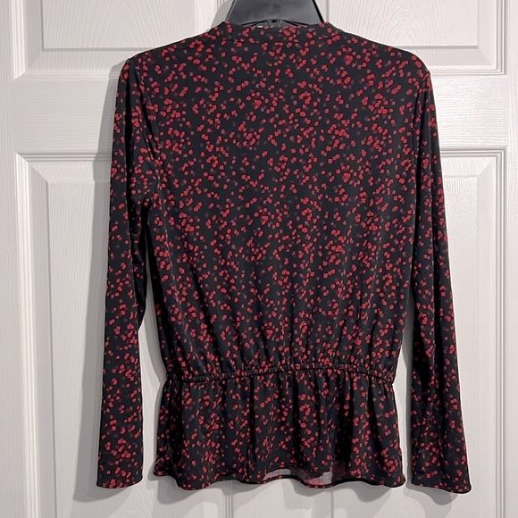 The Limited Women’s blouse - Size Small - Red, Black and Maroon V-Neck - Picture 7 of 7